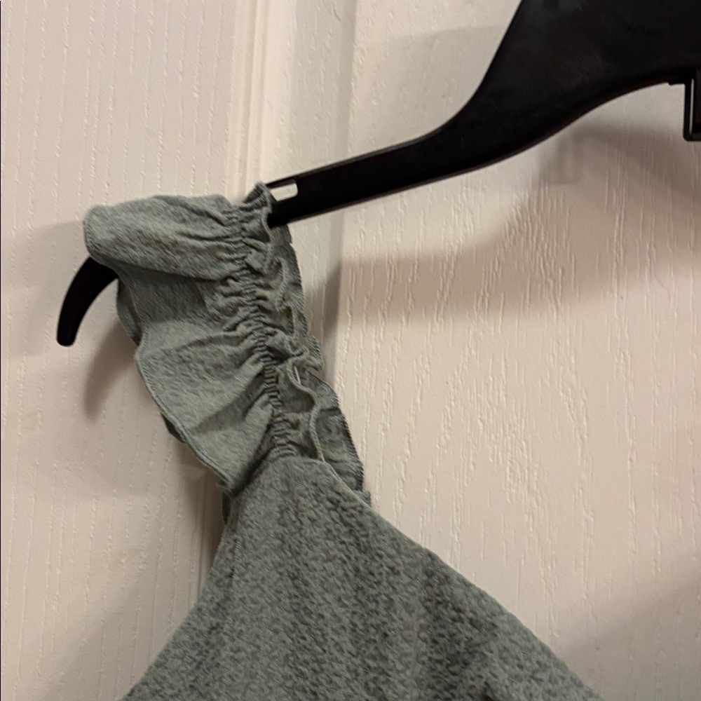 NWT Blue Rain Olive Smocked Camisole tank top size large - Picture 6 of 6
